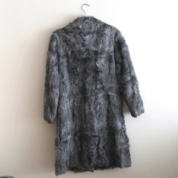 Vintage faux fur coat - Picture 2 of 4